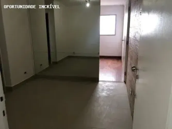Apartamento para Venda em São Paulo, Liberdade, 1 dormitório, 1 banheiro, 1 vaga