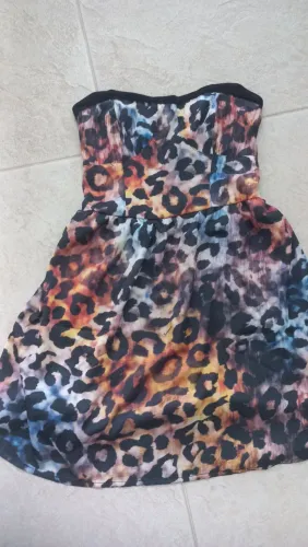 Vestido tomara que caia forrado