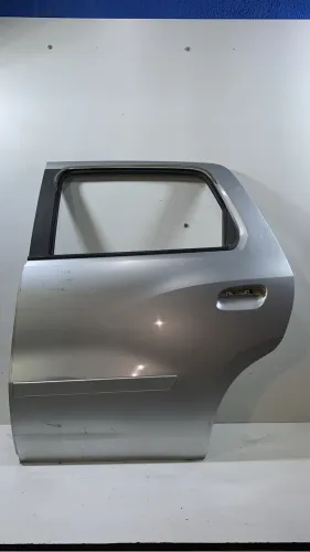 Porta traseira esquerda Chevrolet Spin 2013 2014