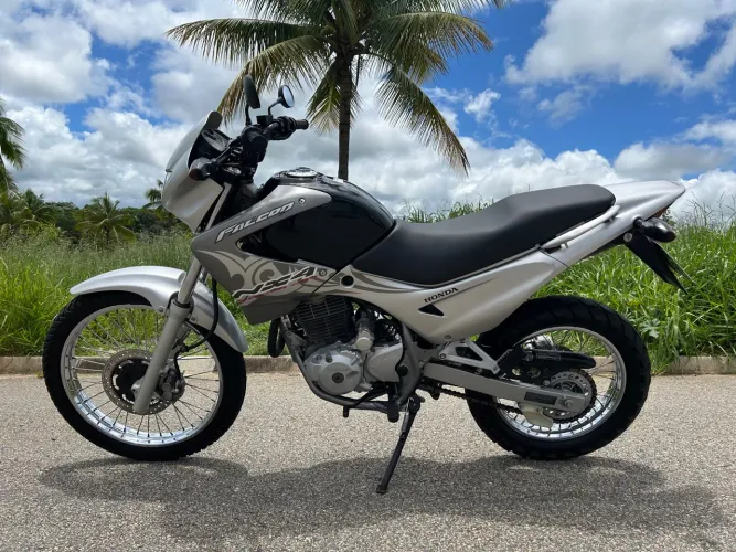 Falcon Nx 400 2006