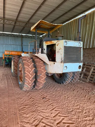 Trator Muller TM 14 4X4 Ano 1987