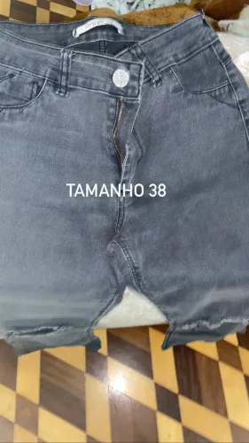 CALÇA JEANS FEMININA PRETA NÚMERO 38