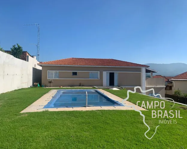 CHÁCARA COM VISTA ESPETACULAR EM JAMBEIRO, NO ASFALTO!