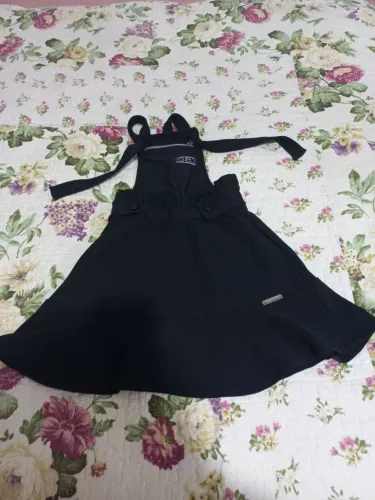 Vestido Infantil Preto com Detalhes em Renda