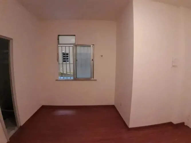 Conjugado para alugar no Catete - Rio de Janeiro - RJ