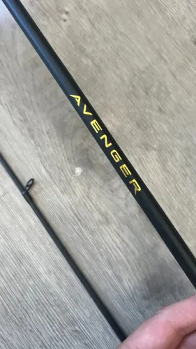 Marine Sports Avenger 17-25 Molinete