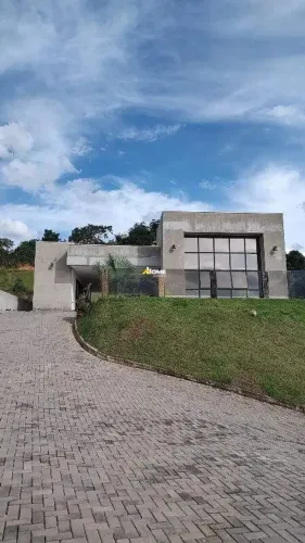 Casa em Condomínio à venda, 3 quartos, 2 suítes, 4 vagas, Condomínio Quintas da Jangada -