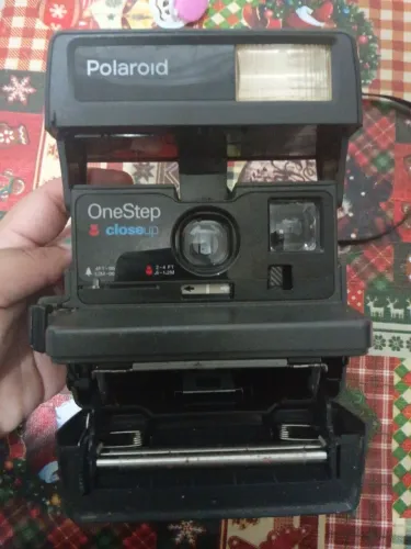 Anúncio OLX ? Câmera Polaroid OneStep Closeup