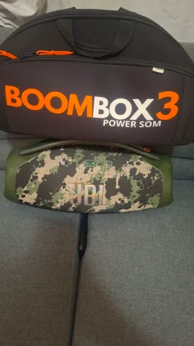 Boombox 3 original com case.