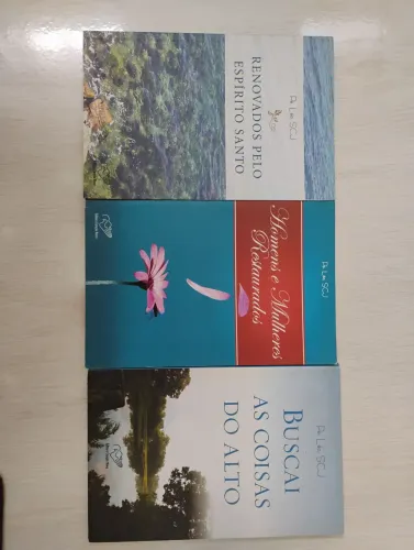 Kit livros Pe Léo