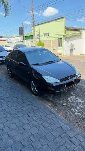 Ford Focus Sedan 2.0 16v/2.0 16V Flex 4P Aut. 2003