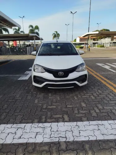 Toyota Etios X 1.3 Flex 16V 5P Mec. 2020