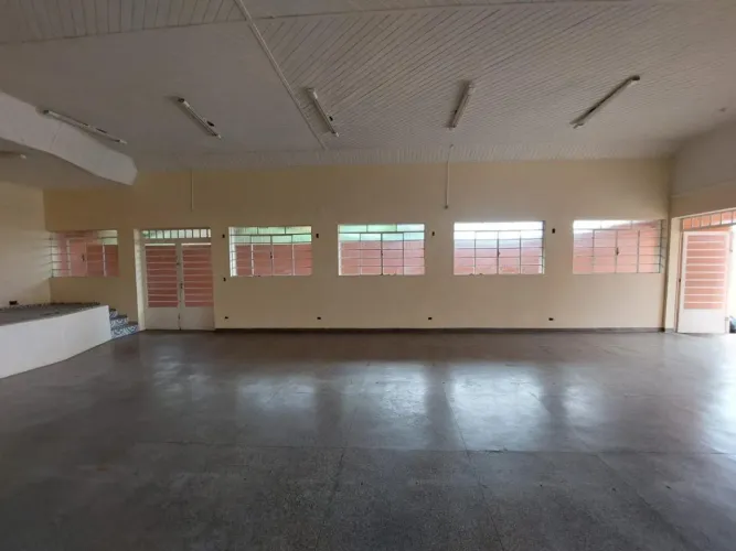 Ponto Comercial para Venda em Mogi das Cruzes, Mogi Moderno, 2 banheiros