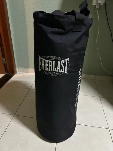 ? Saco de Pancadas Everlast - Aprox. 30 kg