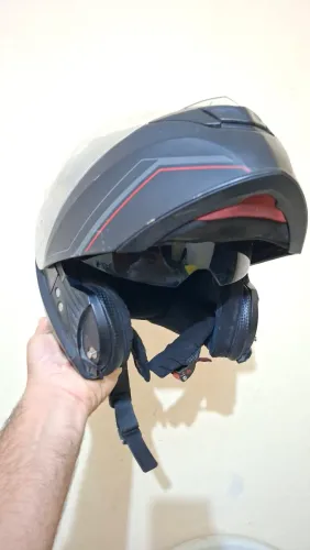 Capacete robocope