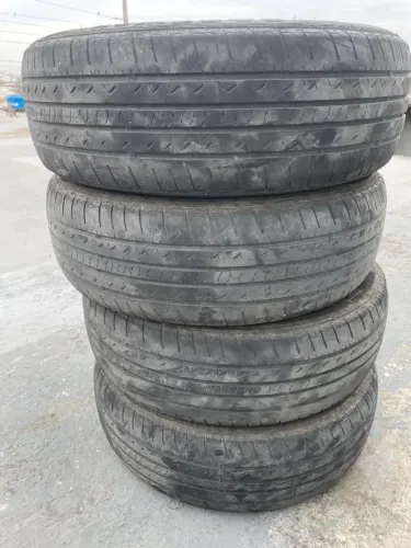 Pneus aro 15