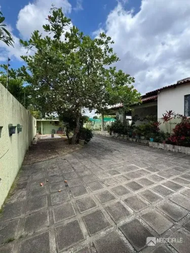 Casa com 4 dormitórios à venda, 256 m² por R$ 1.000.000,00 - Itararé - Campina Grande/PB