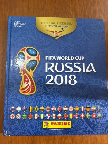 Álbum copa do mundo 2018 - faltam 217