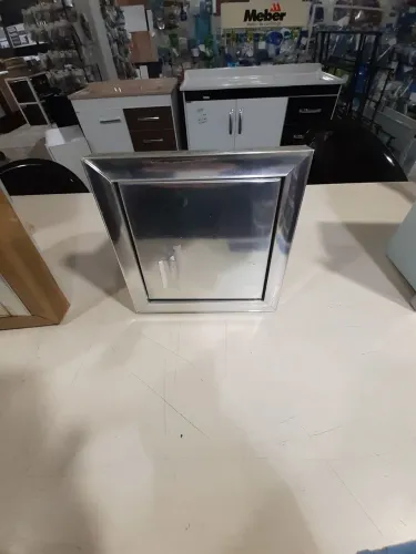 Saboneteira embutir Cris-Metal metal/abs nova