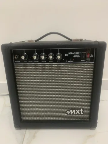 Caixa amplificada MXT