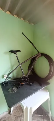 Quadro de bicicleta novo peças