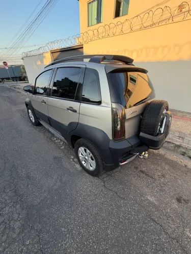 Fiat Idea Advent./ Adv.locker 1.8 MPI Flex 5P 2011
