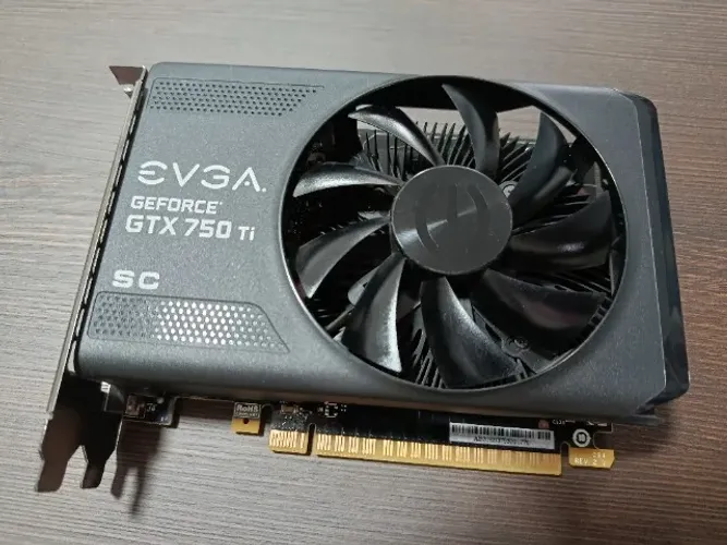 Placa de Vídeo EVGA Nvidia GeForce GTX 750 Ti - 2GB GDDR5 SC (Original)