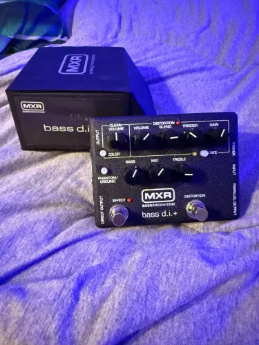 ? MXR Bass D.I.+ - O pré-amplificador definitivo para baixistas exigentes!