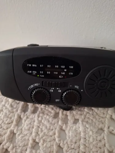 Radio manivela camping pesca com painel solar
