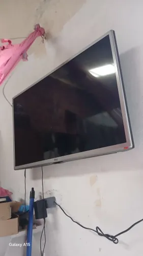 Vendo TV 32" LG