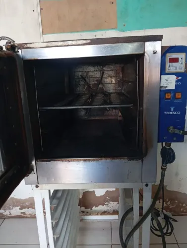 Forno Turbo a Gás Tedesco 4/5 Esteiras - Ideal para Padaria e Confeitaria