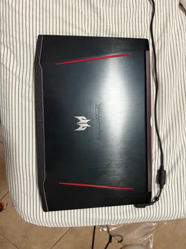 Notebook Gamer Acer Predator Helios 300 G3-572-75L9