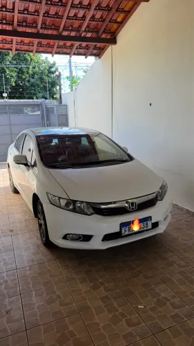 Honda Civic Sedan LXR 2.0 Flexone 16V Aut. 4P 2014