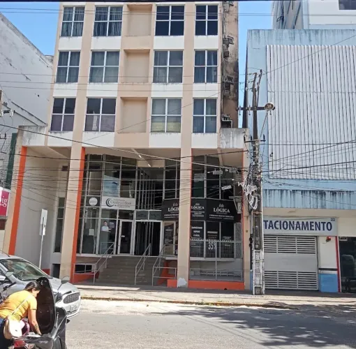 Sala Comercial Mobiliada ? Cidade Alta | Pronta para Uso.