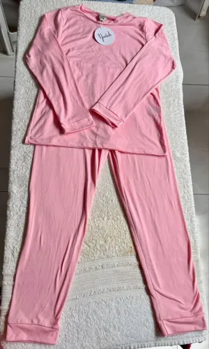 Pijamas infantis