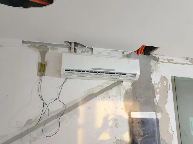 Limpeza de ar condicionado split (+&)
