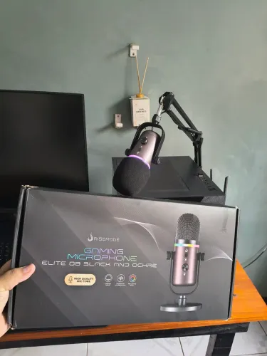 Microfone gamer Elite 09 RGB 