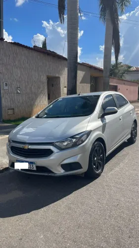 Chevrolet Onix Hatch LT 1.0 8V Flex Mec. 4P 2019
