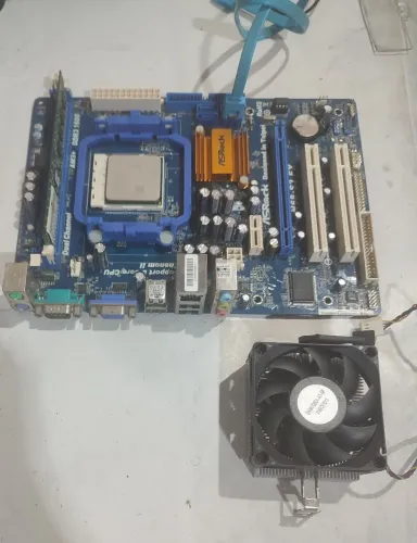 Placa mãe Asrock N78-S3 FX Processador AMD athlon X2 DDR3 2GB R$100,00 leia descrição