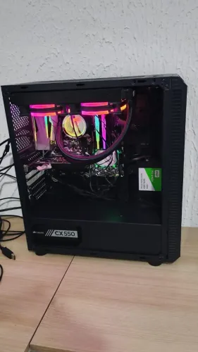 PC AMD Ryzen 7 5700X