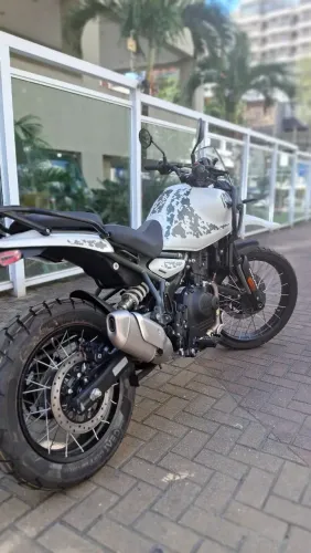 Himalayan Kamet Withe 450cc - Amanda