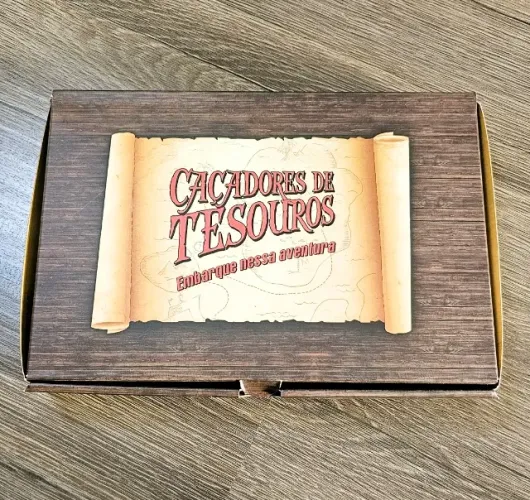 Livro Caçadores de Tesouros - Volume 1 - James Patterson (com caixa)