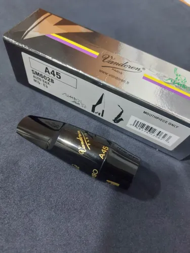 Boquilha Sax Alto Vandoren Jumbo Java A45