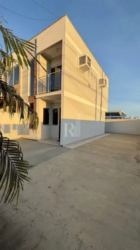 Sobrado á venda próximo ao Komprão Koch no Mata Atlântica, com 2 dormitórios sendo uma suí
