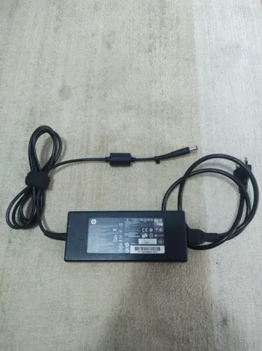 Fonte HP 150w 100-240v