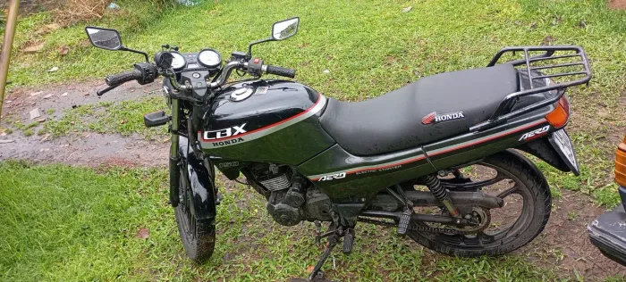 Relíquia Honda 1988 CBX Aero 150