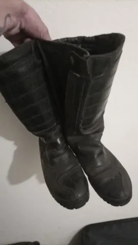 Bota coturno batedor 42