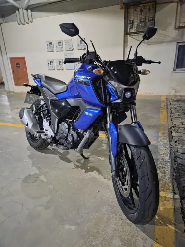 Yamaha Fazer FZ15 ABS - Apenas 30.000 km rodados