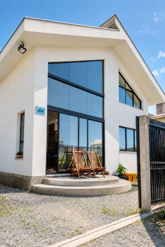 Casa em São Francisco do Sul - SC, 4 quartos e 1 suíte, perto da praia