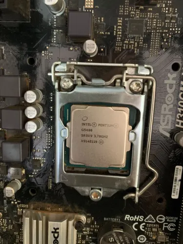 Intel Pentium G5400 8th Geração LGA1151